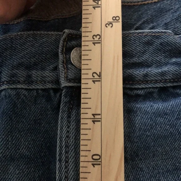 Old Navy Women's 18 Hi Rise Raw Hem Denim Blue Shorts - Picture 9 of 11